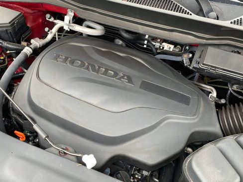 Used 2025 Honda Passport EX-L image 13