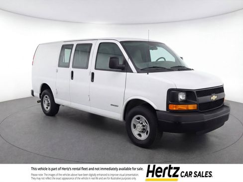 Used 2025 Chevrolet Express 3500 LT w/ LT Preferred Equipment Group RWD image 1