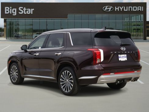 Used 2025 Hyundai Palisade Calligraphy image 3