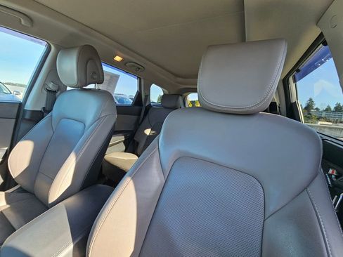 Used 2018 Hyundai Santa Fe SE w/ SE Ultimate Tech Package 03 image 24