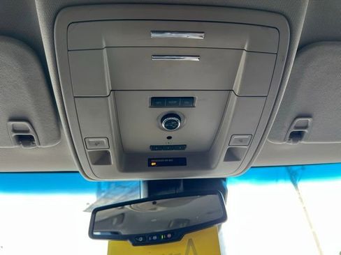 Used 2020 GMC Yukon XL Denali image 34