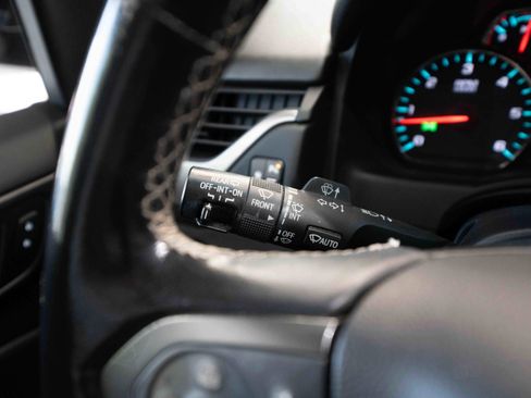 Used 2019 Chevrolet Tahoe LT AWD/4WD image 13