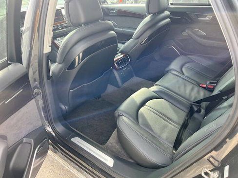 Used 2011 Audi A8 L 4.2 image 10