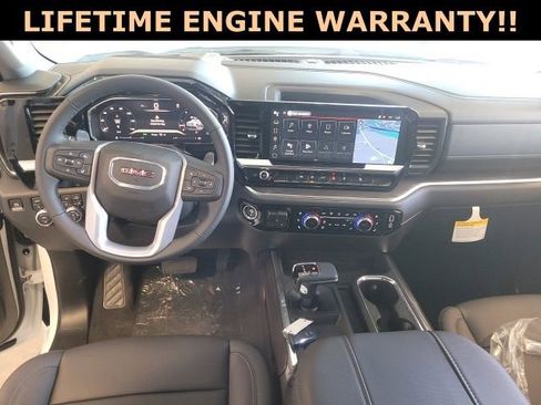 New 2026 GMC Sierra 1500 SLT w/ SLT Premium Package image 3