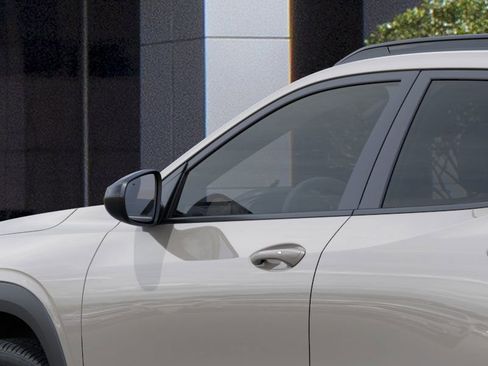 New 2026 Chevrolet Trax RS w/ Driver Confidence Package image 12