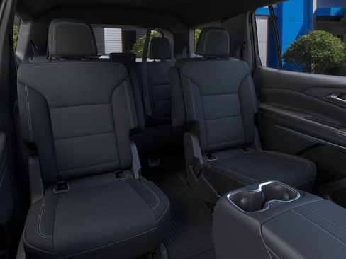 New 2026 Chevrolet Traverse LT w/ Enhanced Driving Package FWD image 17