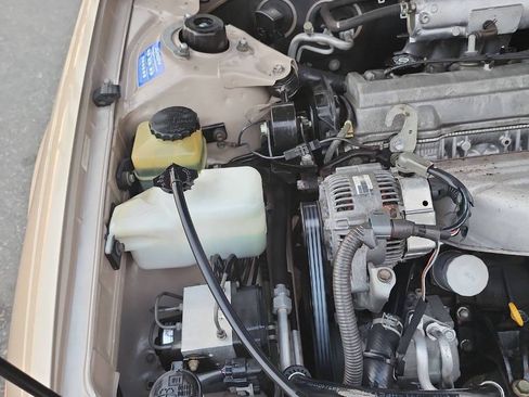 Used 1998 Toyota Camry XLE FWD image 18
