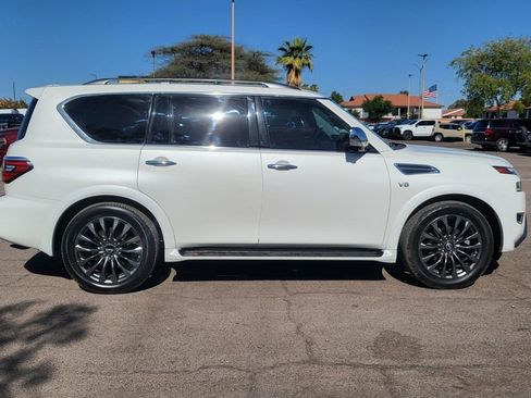 Used 2022 Nissan Armada Platinum w/ Captain's Chairs Package RWD image 10
