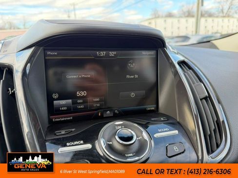 Used 2015 Ford Escape Titanium w/ Equipment Group 301A image 15