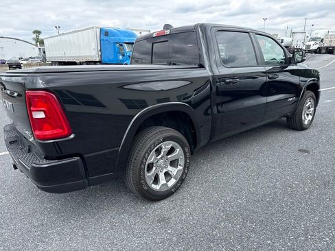 Used 2025 RAM 1500 Big Horn AWD/4WD image 10