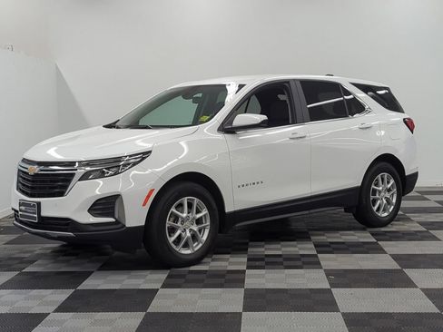Used 2023 Chevrolet Equinox LT FWD image 3