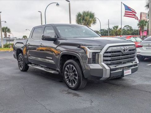 Used 2023 Toyota Tundra Limited image 9