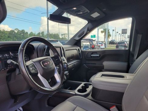Used 2022 GMC Sierra 1500 SLT AWD/4WD image 11