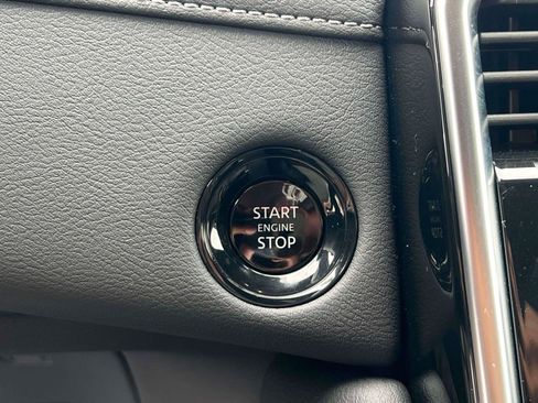 Used 2026 Nissan Armada SL w/ Captain's Chari Seat Package AWD/4WD image 13