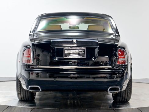 Used 2013 Rolls-Royce Phantom Sedan RWD image 64