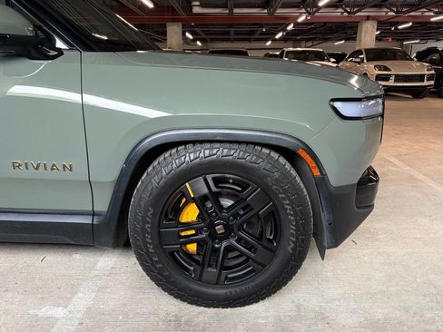 Used 2023 Rivian R1S Launch Edition AWD/4WD image 11