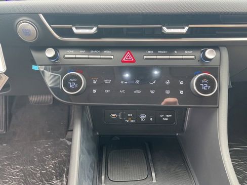 New 2026 Hyundai Sonata Limited image 24