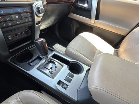 Used 2016 Toyota 4Runner Limited RWD image 14