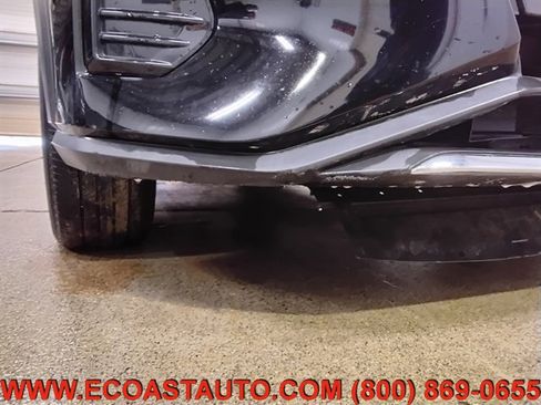 Used 2022 Nissan Kicks S image 18