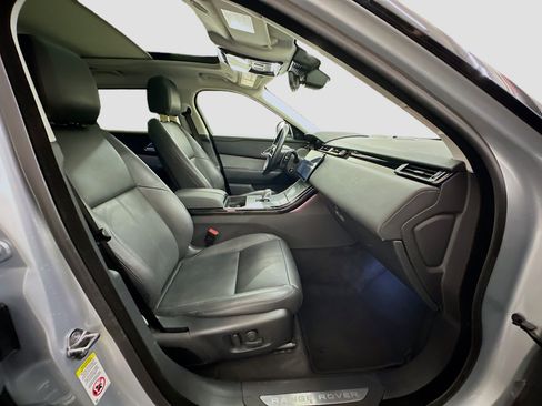 Used 2024 Land Rover Range Rover Velar S image 34