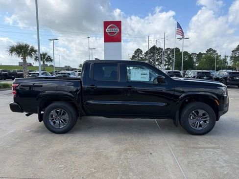 New 2026 Nissan Frontier SV AWD/4WD image 6