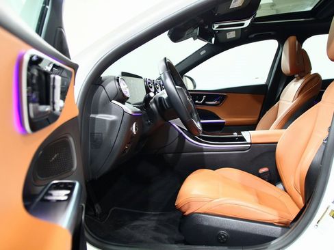 Used 2023 Mercedes-Benz C 300 Sedan image 19