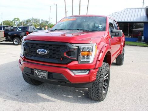 Used 2022 Ford F150 XLT w/ Equipment Group 302A High AWD/4WD image 3