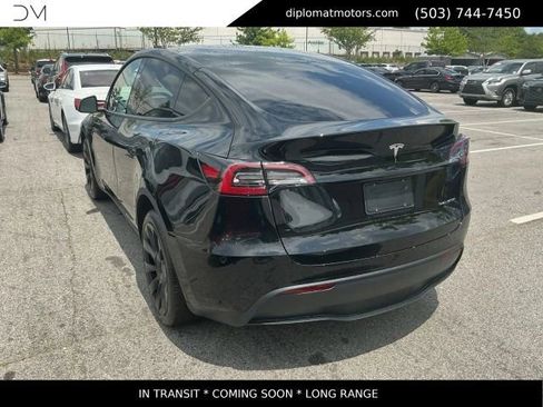 Used 2023 Tesla Model Y Long Range AWD/4WD image 2
