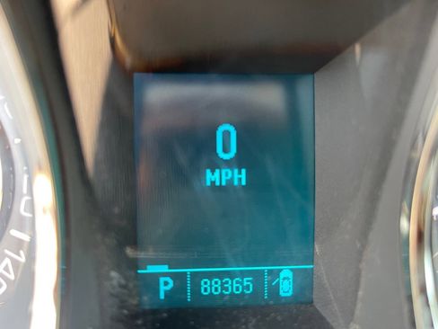 Used 2010 Buick LaCrosse CXL w/ Luxury Package image 8