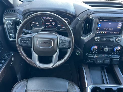 Used 2020 GMC Sierra 3500 Denali w/ Denali Ultimate Package image 11