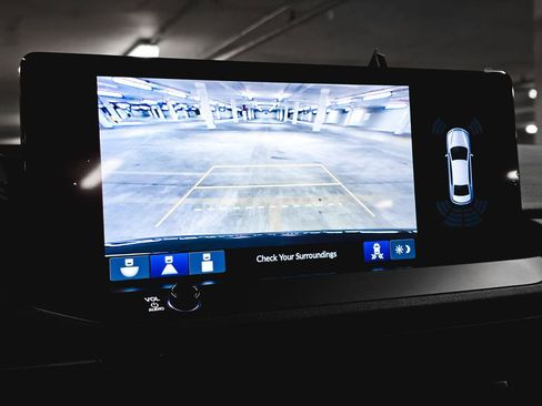 Certified 2023 Honda Accord Touring image 28