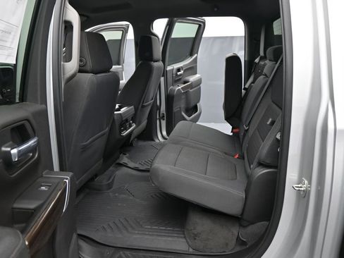 Used 2020 Chevrolet Silverado 1500 RST AWD/4WD image 16
