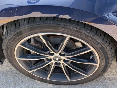 Used 2020 Ford Mustang Premium w/ Equipment Group 201A RWD image 9