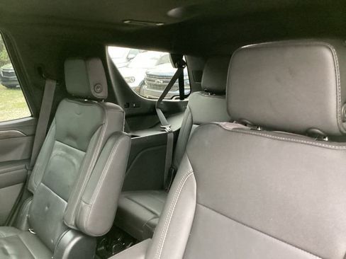 Used 2021 Chevrolet Tahoe Z71 w/ Rear Media and Nav Package image 5