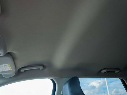 Used 2022 Ford Edge SEL w/ Convenience Package image 22