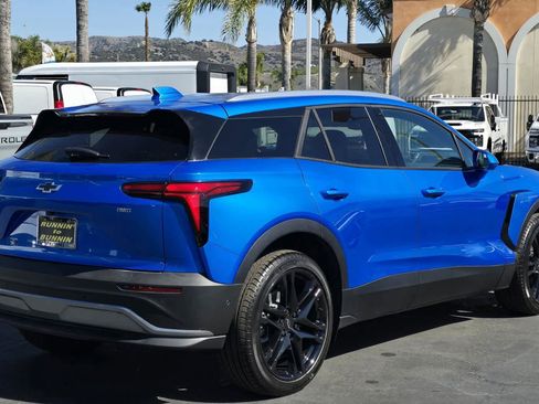 Used 2025 Chevrolet Blazer EV LT w/ Super Cruise Package image 9