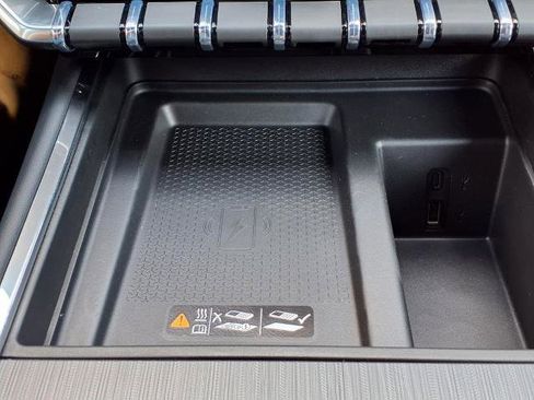 New 2026 GMC Acadia Elevation w/ Elevation Premium Package image 8