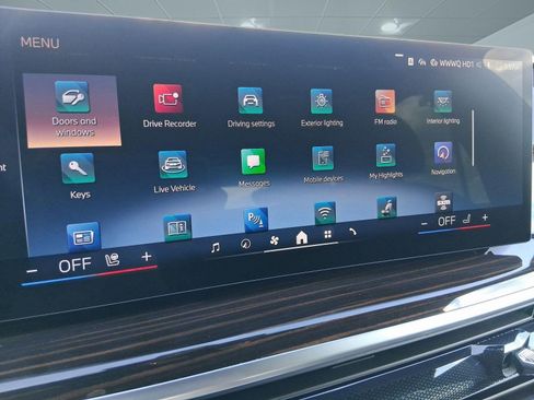 Used 2026 BMW X5 sDrive40i w/ Climate Comfort Package RWD image 25