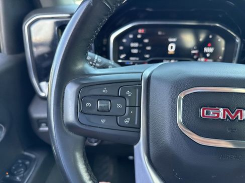 Used 2025 GMC Sierra 1500 SLT AWD/4WD image 12