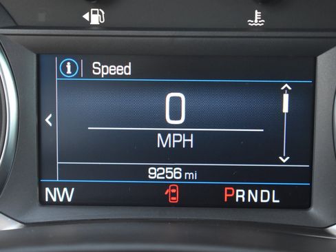 Used 2023 Chevrolet Equinox LT FWD image 27