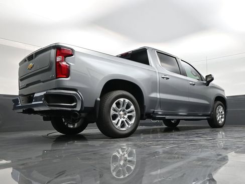 Used 2025 Chevrolet Silverado 1500 LTZ w/ Technology Package RWD image 25