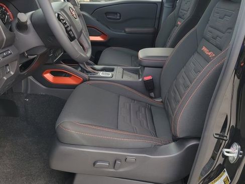 New 2026 Nissan Frontier PRO-4X w/ Pro-4x Convenience Package image 6