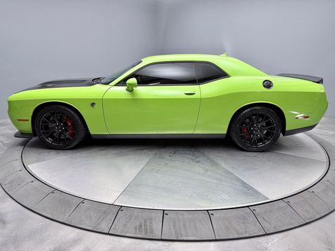 Used 2015 Dodge Challenger SRT Hellcat image 8