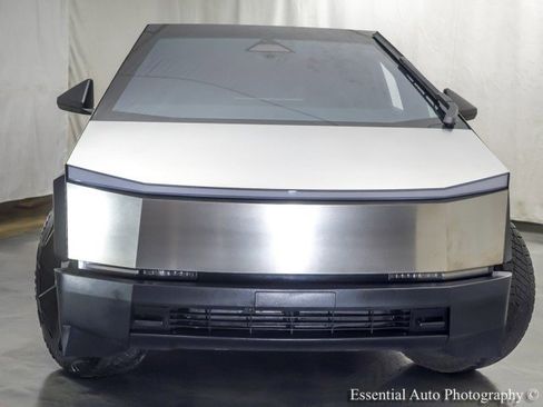 Used 2024 Tesla Cybertruck Cyberbeast image 6