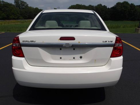 Used 2004 Chevrolet Malibu LS FWD image 31