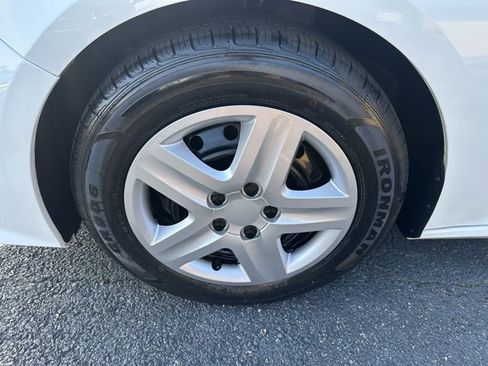 Used 2022 Nissan Altima 2.5 S image 29