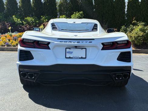 Used 2023 Chevrolet Corvette Stingray Preferred Cpe w/ 2LT image 8