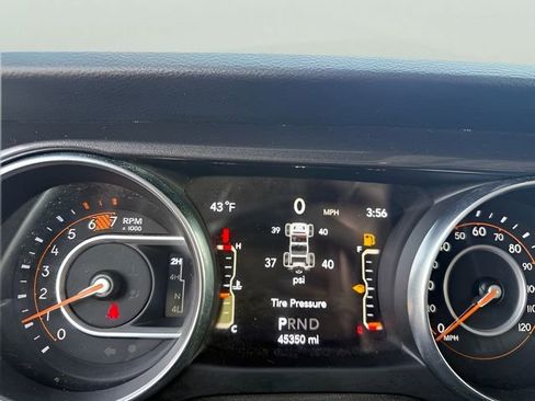 Used 2021 Jeep Wrangler Unlimited Sport image 13