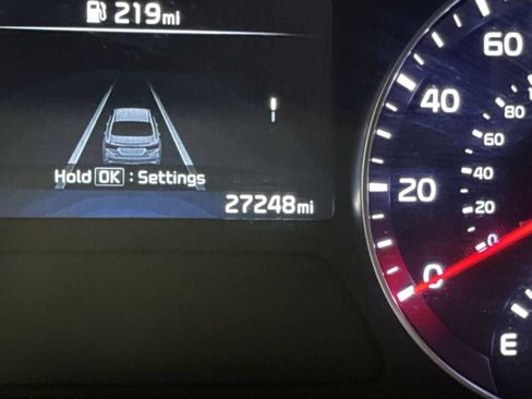 Used 2022 Kia Forte GT-Line w/ GT-Line Premium Package FWD image 13