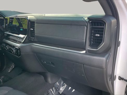 Used 2025 Chevrolet Silverado 2500 LT w/ Convenience Package AWD/4WD image 18